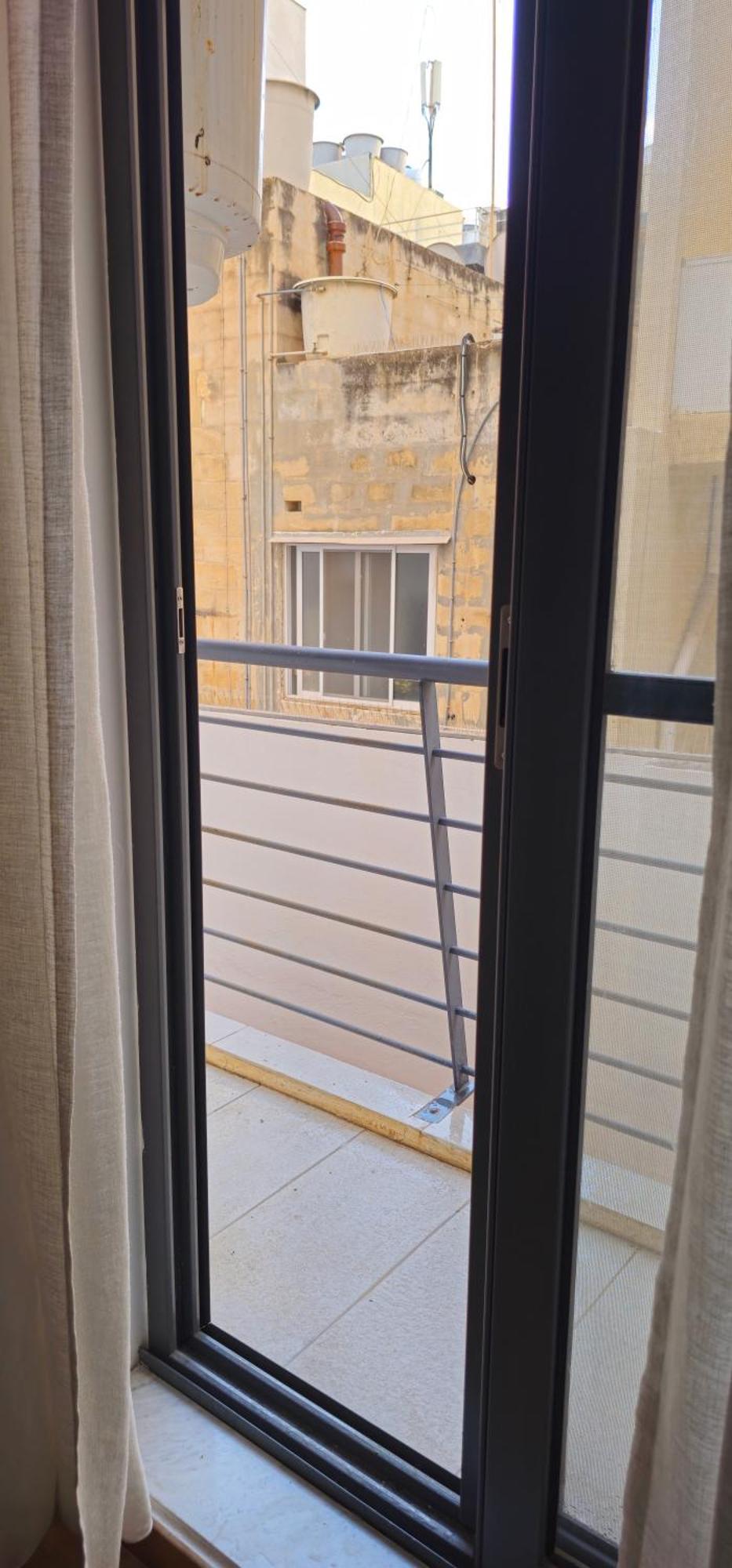 3 Floors Villa On Promenade 4 Bedrooms 3 Bathrooms Sliema Exterior photo